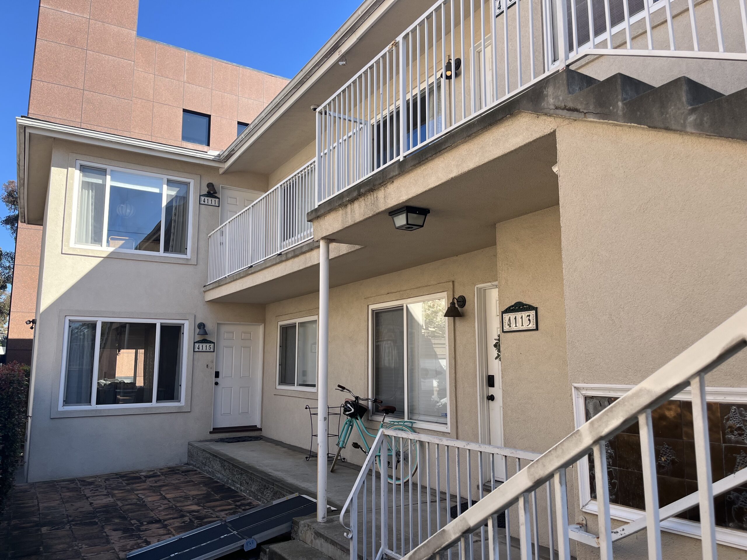 exterior of multi family home
